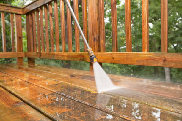 Why Choose Our Certified Pressure Washing Experts for Your Project Needs in Hialeah Gardens, FL?