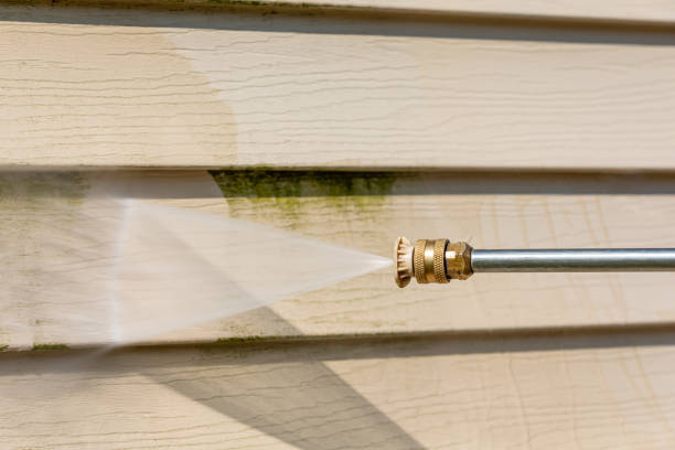 Best Commercial Pressure Washing  in Hialeah Gardens, FL